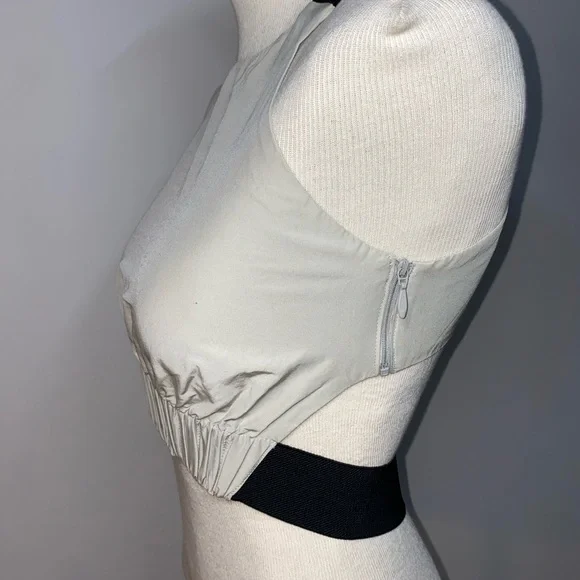 Shakuhachi White and Black Crop Top - Picture 5 of 11